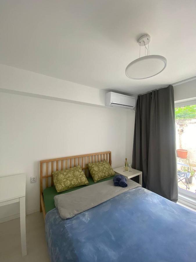 Apartamento Okeanidon Atenas Exterior foto